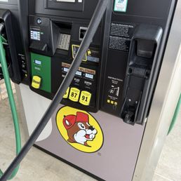 Gas