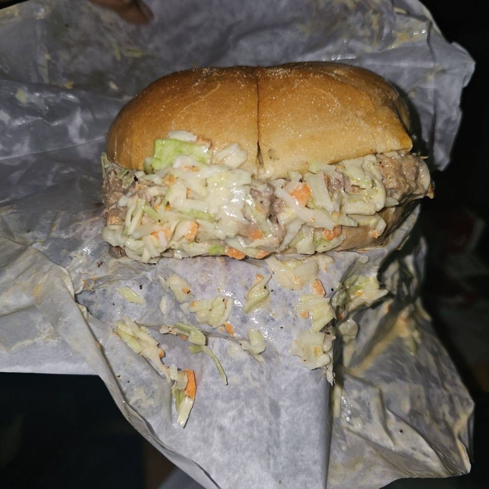 Emma's Deli - Chopped bbq w/ slaw - Delis Near Me - Newburgh, New York