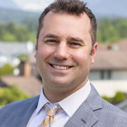 Maple Ridge Eye Care Optometrists - Dr. Gary Matter
