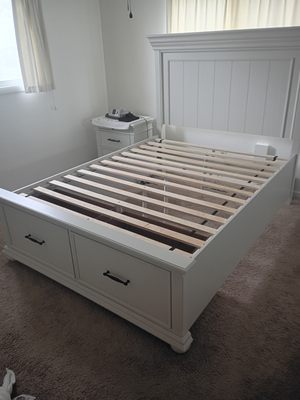 Furniture Assembly - professional Furniture assembly Furniture Assembly - professional Furniture assembly
