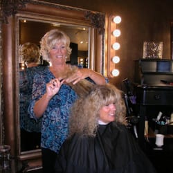 Headlines Salon