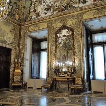 Palacio Real de Madrid - An antechamber? - Landmarks & Historical Buildings Near Me - Madrid, M