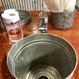Deep sink, no touch soap, and plenty of paper towels Deep sink, no touch soap, and plenty of paper towels