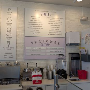 Clare's Creamery - Menu- flavors - Ice Cream & Frozen Yogurt Near Me - Greenville, South Carolina Clare's Creamery - Menu- flavors - Ice Cream & Frozen Yogurt Near Me - Greenville, South Carolina
