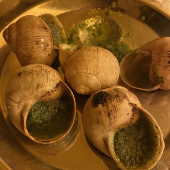 Le Congrès Maillot - Escargots - Seafood Near Me - Paris, 75 Le Congrès Maillot - Escargots - Seafood Near Me - Paris, 75