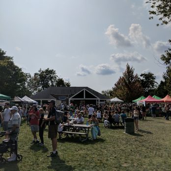 Peterborough VegFest - Places to sit and eat, with lots of venues - Festivals Near Me - Peterborough, Ontario