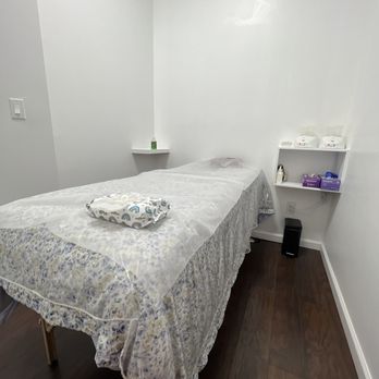 Il Bianco Sugaring Boutique - Sugaring Near Me - Brooklyn, New York Il Bianco Sugaring Boutique - Sugaring Near Me - Brooklyn, New York