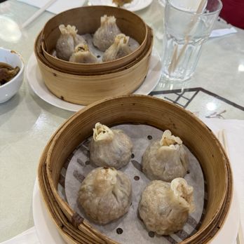Shanghai Taste - Chinese Near Me - Richmond, British Columbia