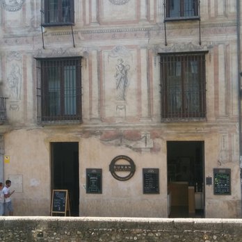 Durán Barista - Coffee & Tea Near Me - Granada, GR