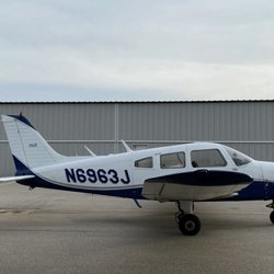 Mt Hawley Aviation - Piper Warrior