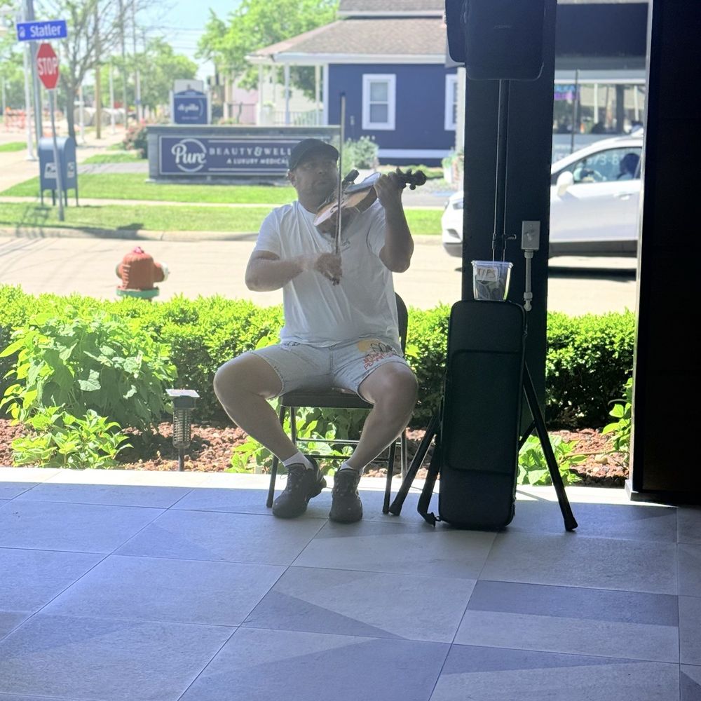 Brunch With Me - Violin Player - Breakfast & Brunch Near Me - Saint Clair Shores, Michigan Brunch With Me - Violin Player - Breakfast & Brunch Near Me - Saint Clair Shores, Michigan