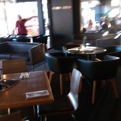 Berri Resort Hotel - Front Bar