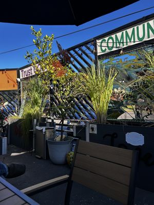 Pontilly Coffee by null