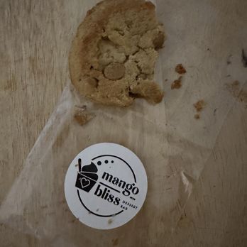 Mango Bliss Dessert Bar - Peanut butter cookie not labeled for allergens. - Desserts Near Me - Anthem, Arizona Mango Bliss Dessert Bar - Peanut butter cookie not labeled for allergens. - Desserts Near Me - Anthem, Arizona
