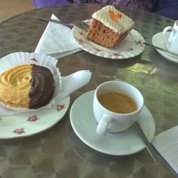Mersea Island Bakery - Carrot cake et sprit chocolat