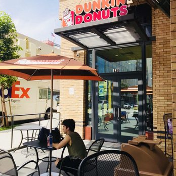 Dunkin' - Donuts Near Me - Los Angeles, California