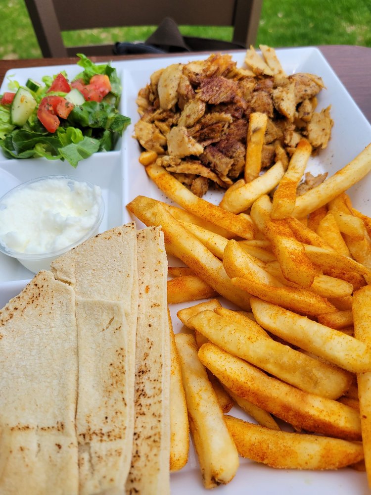 Food from Shawarmania Mediterranean Grill