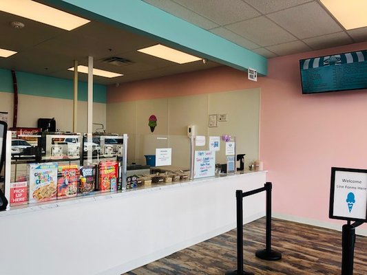 Rollie's Frozen Custard by null