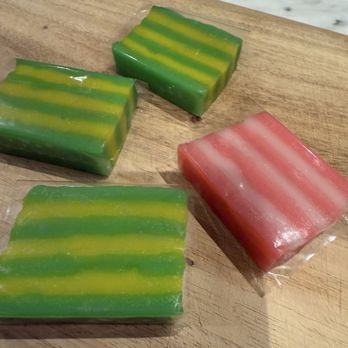 Lady Wong - Kuihs - small little cakes. Delicious! - Bakeries Near Me - New York, New York