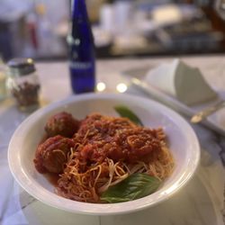 Cafe Di Lorenzo - Spaghettini W/Meatball