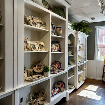 Annapolis Pottery - So cute - Arts & Crafts Near Me - Annapolis, Maryland