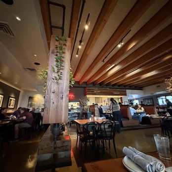 The Parlor - Inside - Pizza Near Me - Phoenix, Arizona