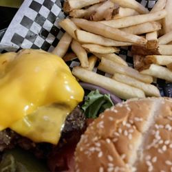 Marie’s Italian Kitchen - Green Chili Cheeseburger