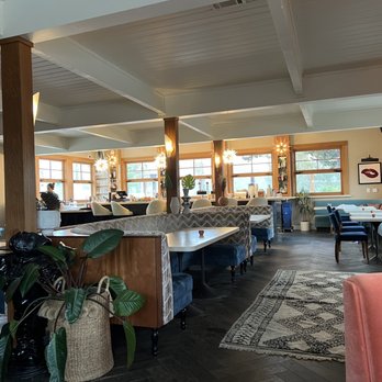 Skyview Motel - Restaurant on site. It's, well, convenient? - Hotels Near Me - Los Alamos, California Skyview Motel - Restaurant on site. It's, well, convenient? - Hotels Near Me - Los Alamos, California