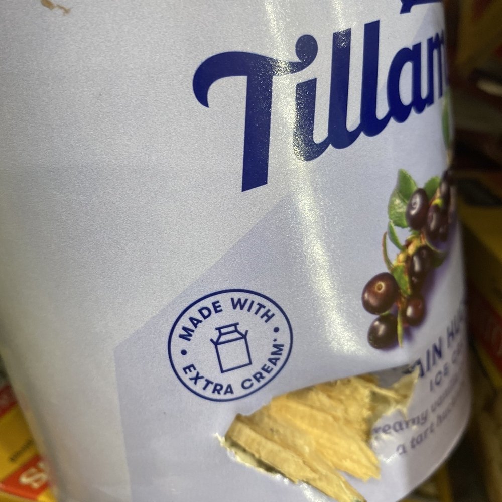Ralphs - Pallet sticking out of discounted ice cream - Grocery Near Me - Glendale, California Ralphs - Pallet sticking out of discounted ice cream - Grocery Near Me - Glendale, California