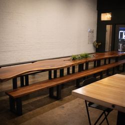 55 Thai Kitchen - BIG community table