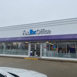 FedEx Office Print & Ship Center - Outside