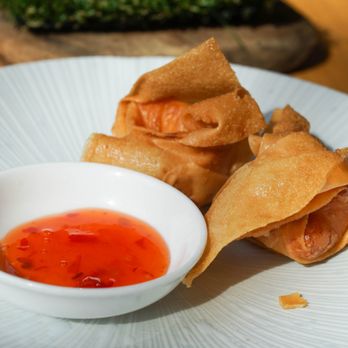 A. Wong - Crispy Wonton with Sweet Chili Jam - Chinese Near Me - London, XGL A. Wong - Crispy Wonton with Sweet Chili Jam - Chinese Near Me - London, XGL