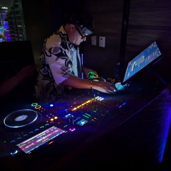 Tea Room - Dj Patrick M - Lounges Near Me - Miami, Florida Tea Room - Dj Patrick M - Lounges Near Me - Miami, Florida