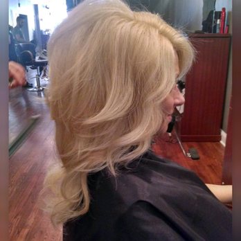 Parlour Beauty Bar - Mardi 's client double processed to remove low and highlights. Beautiful! - Hair Salons Near Me - Saint Charles, Illinois