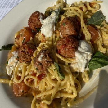 Ellie's - Chittara Pomodoro - Italian Near Me - Long Beach, California