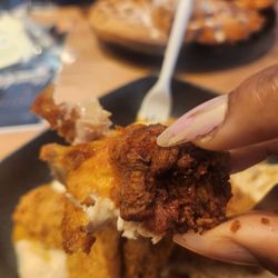 Sunrise Social - Fried chicken. Seasoned perfect for me... Fried hard. Excellent.