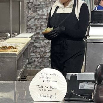 El Taco De Mexico - Girl using dirty gloves. - Mexican Near Me - Oxnard, California El Taco De Mexico - Girl using dirty gloves. - Mexican Near Me - Oxnard, California