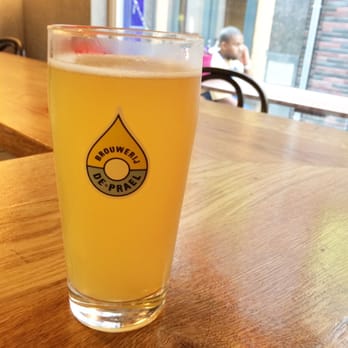 Brouwerij De Prael - Wit - Brewpubs Near Me - Amsterdam, New Hampshire