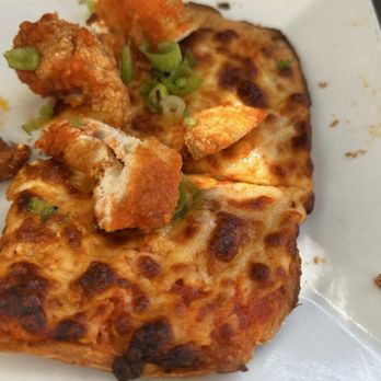Clear Sky on Cleveland - Buffalo Chicken Flatbread - New American Near Me - Clearwater, Florida