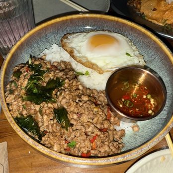 Tha Phraya - Thai Near Me - New York, New York Tha Phraya - Thai Near Me - New York, New York