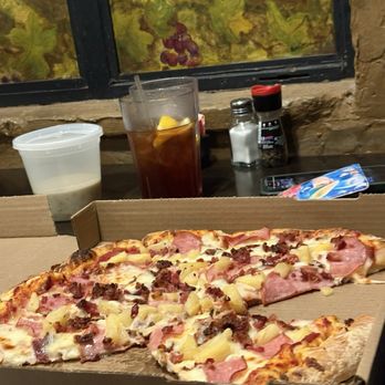 Mama Carpino's Italian - Pizza Near Me - Apple Valley, California Mama Carpino's Italian - Pizza Near Me - Apple Valley, California