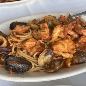 E J's Place - Linguini Seafood Pasta - Steakhouses Near Me - Skokie, Illinois