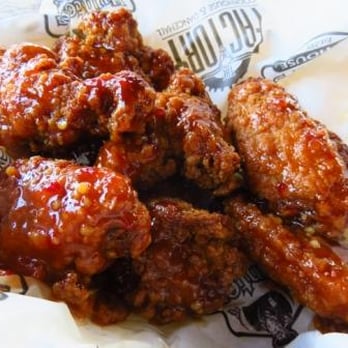 Hunter's Ale House - Pubs Near Me - Charlottetown, Prince Edward Island