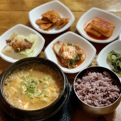 Gomonae