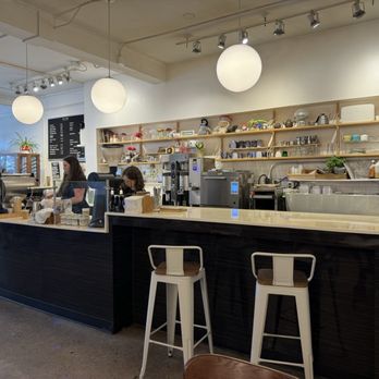 Idle Hour Coffee - Counter area - Coffee & Tea Near Me - Raleigh, North Carolina