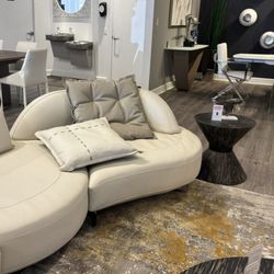 Modern Home 2 Go