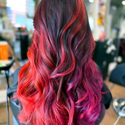 Magic Mirror Hair Studio