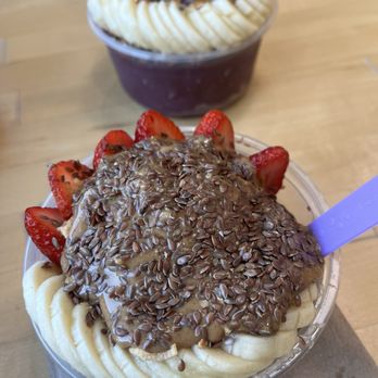 Island Bodega - Custom small acai bowls - Acai Bowls Near Me - Cerritos, California