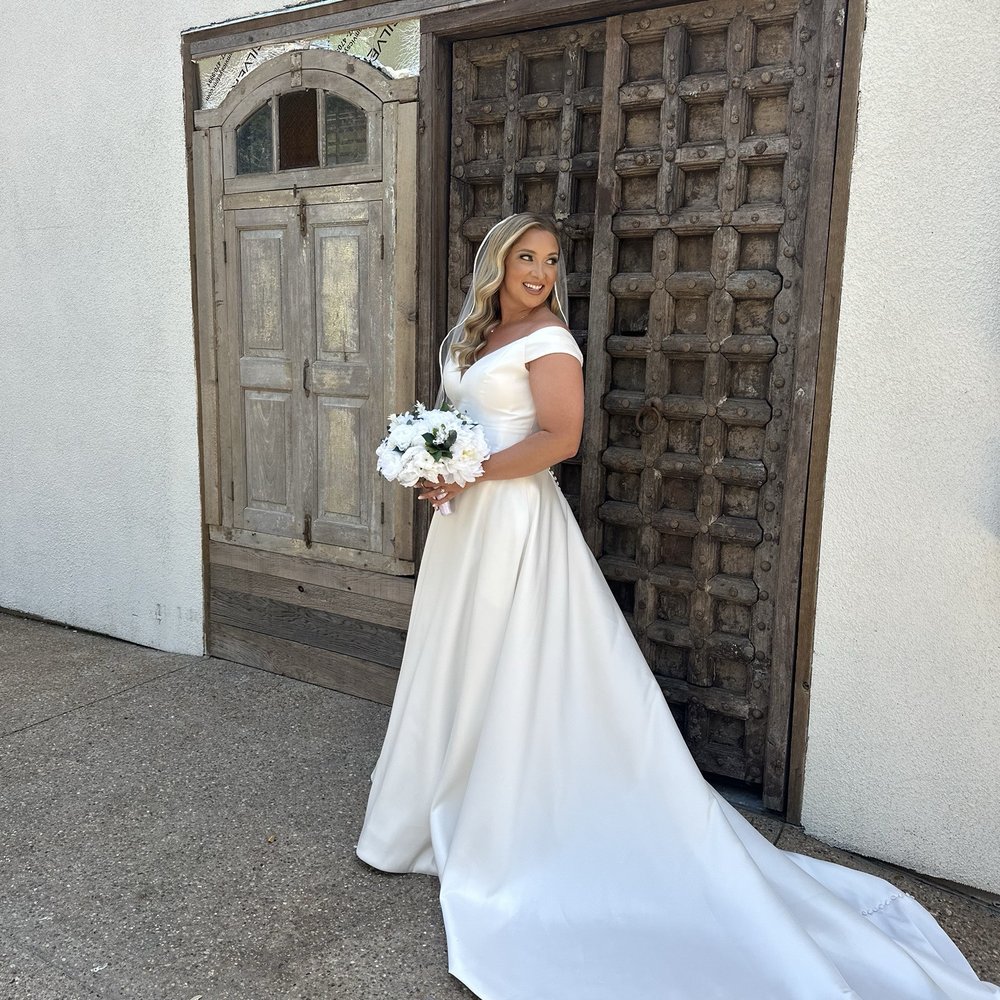 TOP 10 BEST Wedding Dress Consignment in Houston, TX - Updated 2025 - Yelp