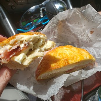 Bruegger's Bagels - Bagels Near Me - New Haven, Connecticut